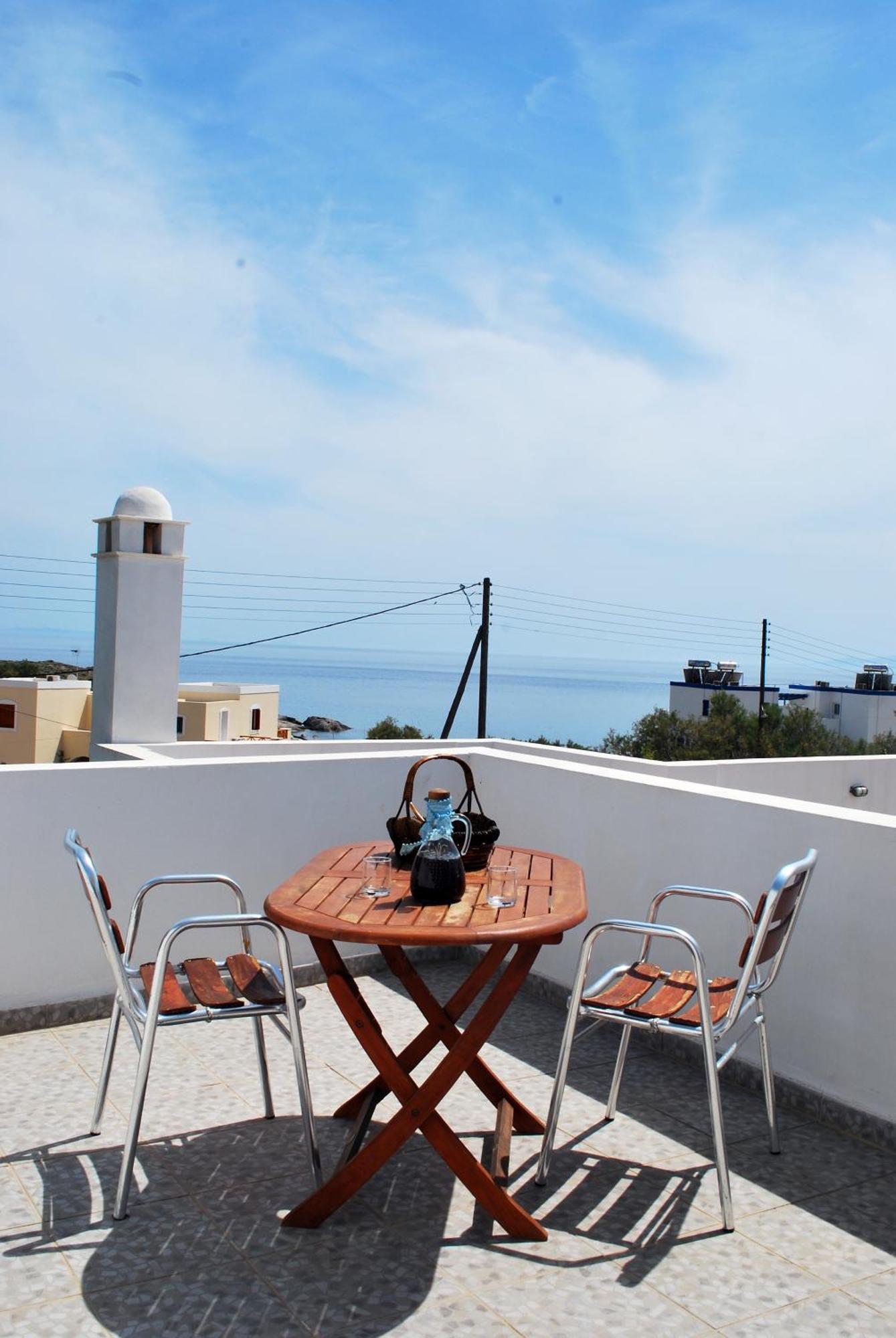 Manos Apartments Mégas Yialós-Nítes Eksteriør billede
