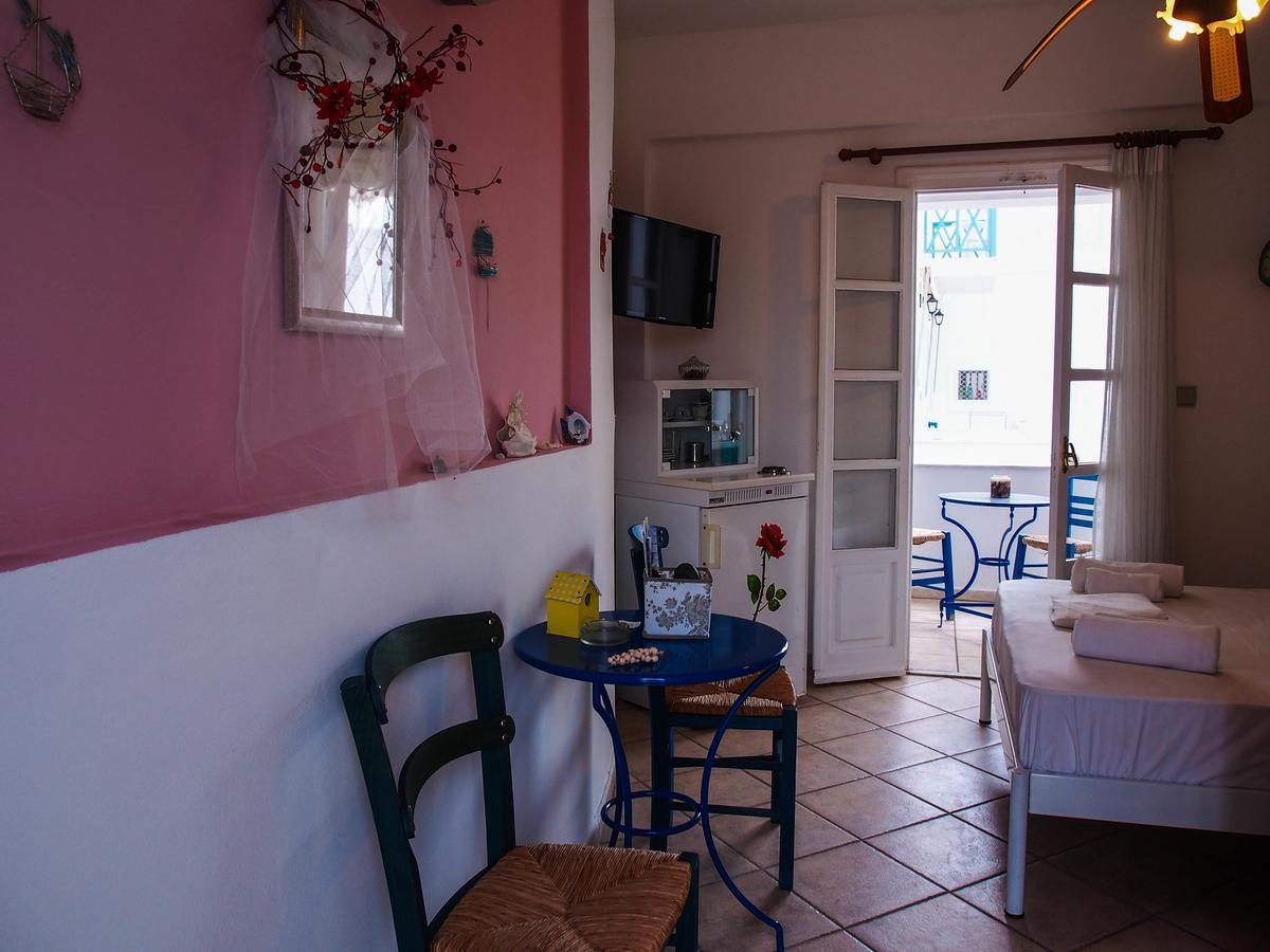 Manos Apartments Mégas Yialós-Nítes Eksteriør billede