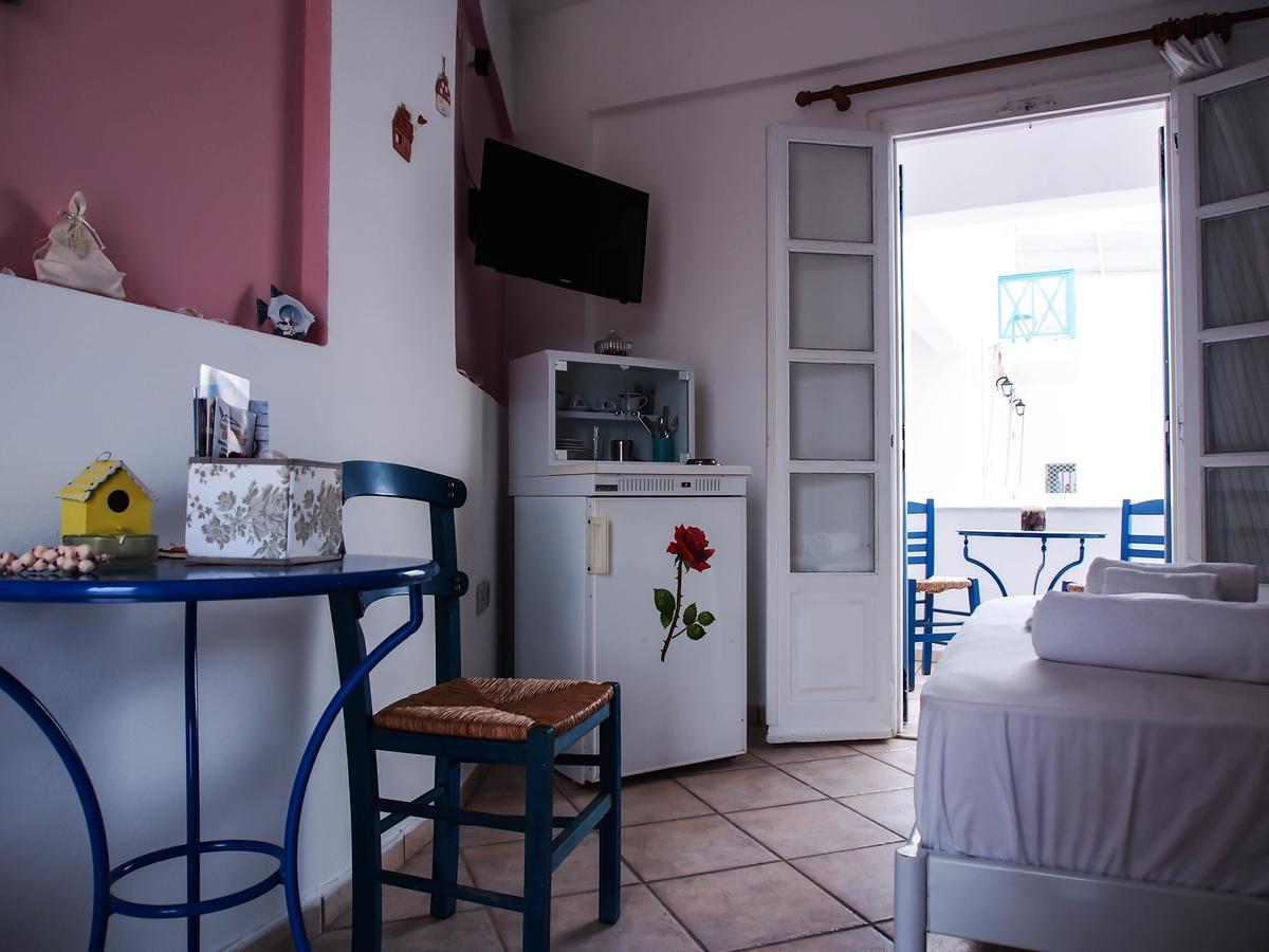 Manos Apartments Mégas Yialós-Nítes Eksteriør billede