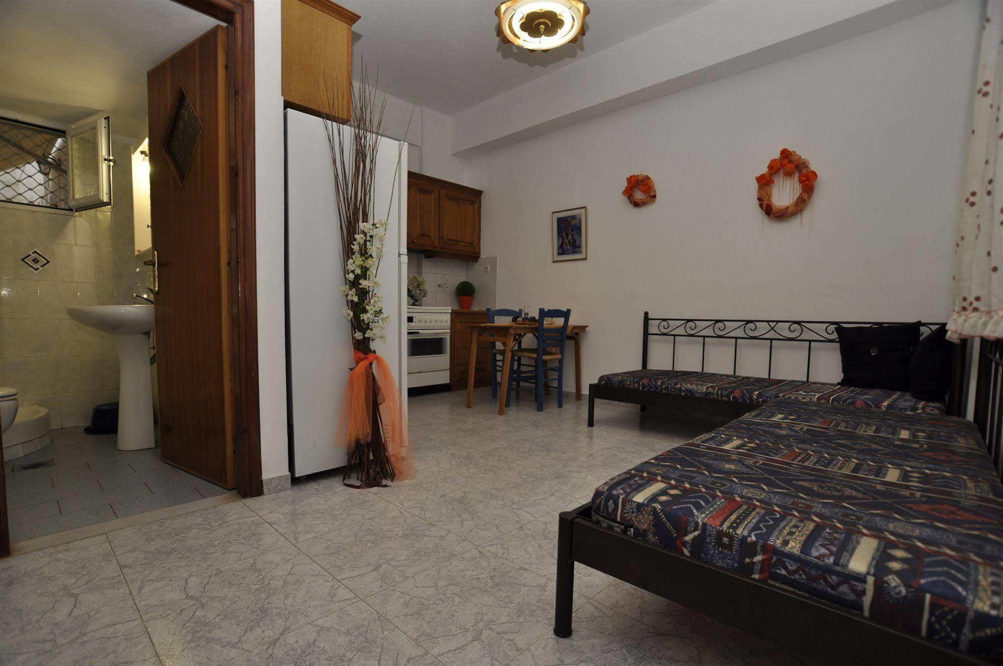 Manos Apartments Mégas Yialós-Nítes Eksteriør billede